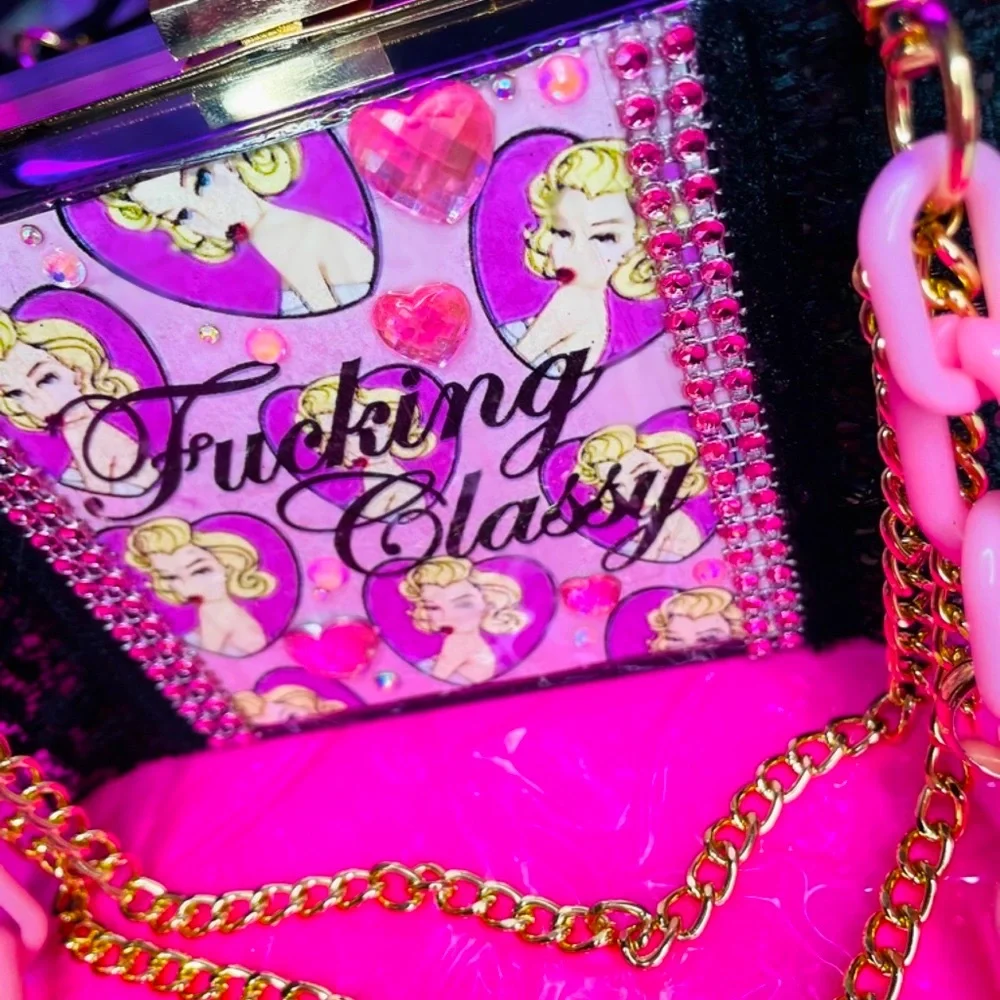 Barbie purse - Picture 2 of 7